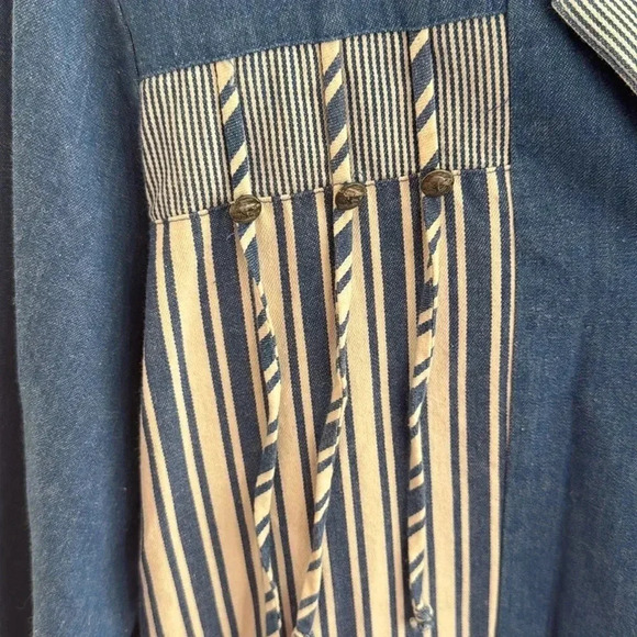 Vintage 80s Made in USA 100% Cotton Blue White Striped Button Front Jacket - Picture 4 of 5